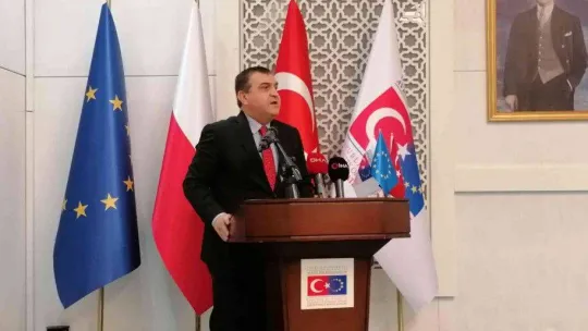 Polonya'dan Türk öğrencilere burs