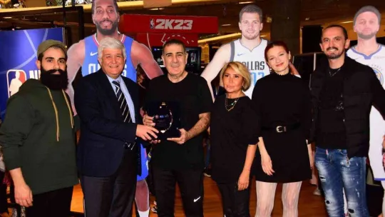 POPSAV üyeleri, NBA sergisinde romatoloji hastası çocukları ağırladı