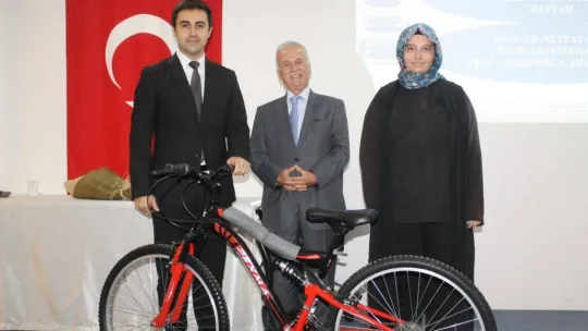 Prof. Dr. Aşık'tan 'Cami ve İrşat' konulu konferans