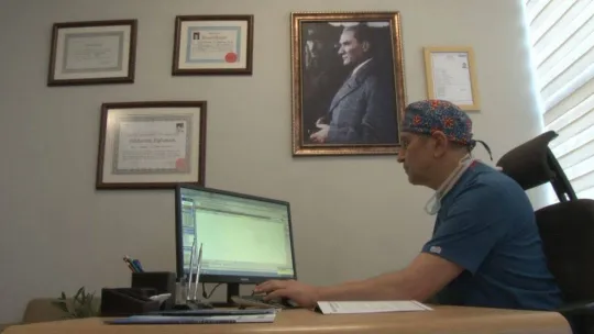 Prof. Dr. Biri: 'Thulium Fiber Lazer Prostatektomi (TUFLEP) tedavisi ile hastalığın tekrarlama ihtimali yok denecek kadar azdır'