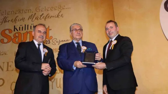 Prof. Dr. İsmail Hakkı Aydın, beynin gücü ve sınırlarını anlattı