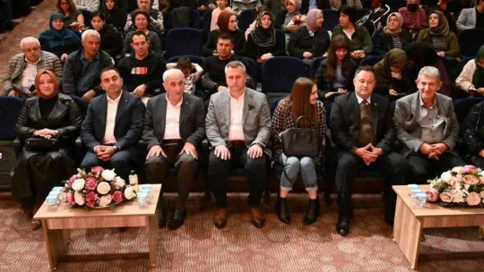 Prof. Dr. Nurullah Genç, Biga'da konferans verdi