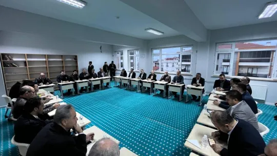 Protokol 'Vakti Kuşanmak' için buluştu