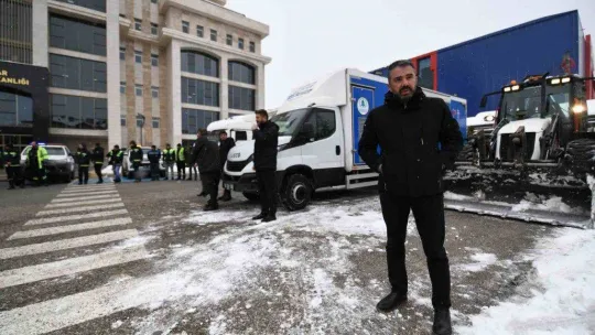 Pursaklar Belediyesinden deprem bölgelerine yardım eli