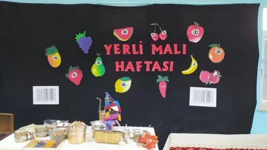 Pursaklar'ın miniklerinden Yerli Malı Haftası kutlaması