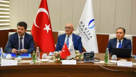 Rektörler Manisa'da, SUBÜ'nün +1 Eğitim Modeli'ni konuştu