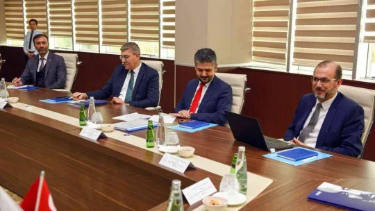 Rektörler Manisa'da, SUBÜ'nün +1 Eğitim Modeli'ni konuştu