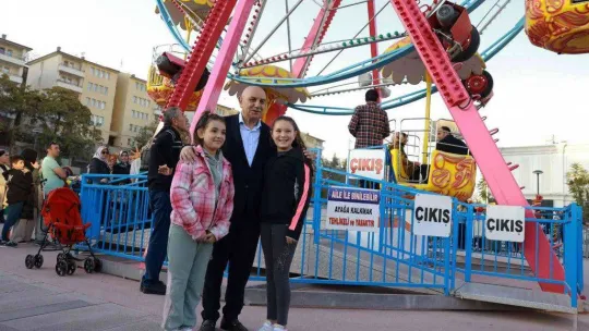 Rengârenk eğlence durağı