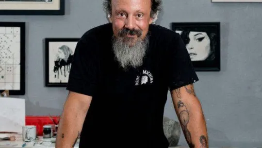 Ressam Mehmet Sinan Kuran'ın 'Yeni Dünya' eseri SanatBurada'da satışa çıktı