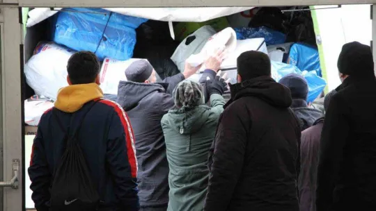 Rize depremzedeler için tek yürek oldu