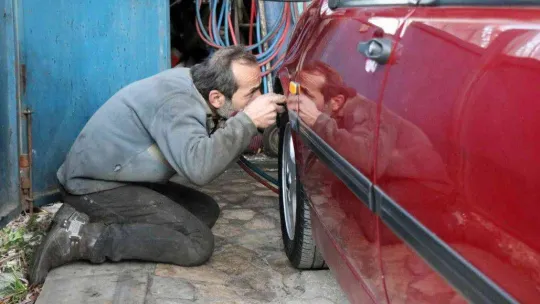 Römorku ikinci kez dükkanın önünden çalındı