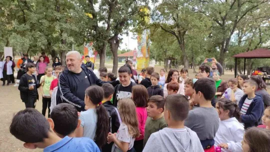 Sağlık Müdürü Dr. Fevzi Yavuzyılmaz: 'Yürüyüş yapmayı yaşam biçimimiz haline getirmeliyiz'