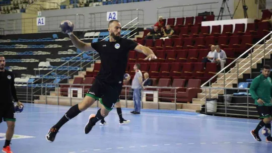 Sakarya Büyükşehir hentbol sahasında Trabzon'u konuk ediyor