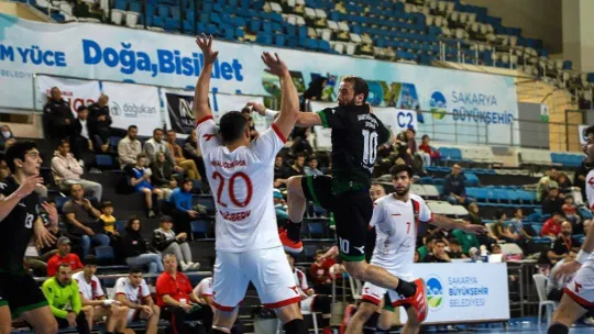 Sakarya Büyükşehir hentbol Ümraniye'nin konuğu olacak