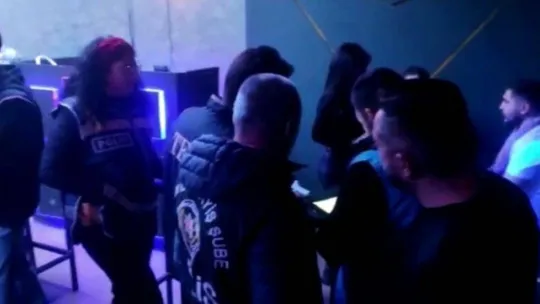 Sakarya'da 17 alkollü mekana eş zamanlı denetim