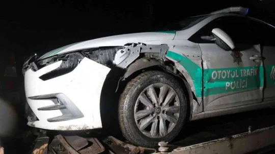 Sakarya'da hareketli dakikalar: Polisin 'Dur' ihtarına uymadı, 50 kilometre kovalamaca yaşandı