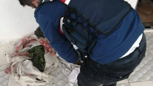 Sakarya'da jandarma ekipleri uyuşturucuya geçit vermiyor