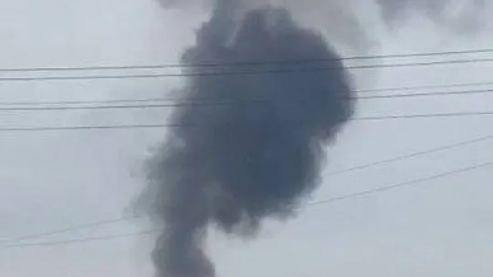 Sakarya'da lastik fabrikasında korkutan yangın