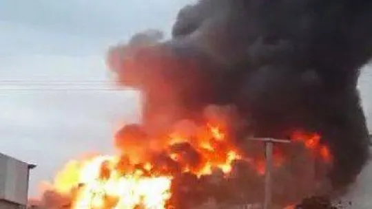 Sakarya'da mobilya atölyesinde yangın