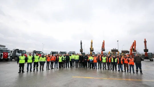 Sakarya'dan 43 iş makinası deprem bölgesine çıktı