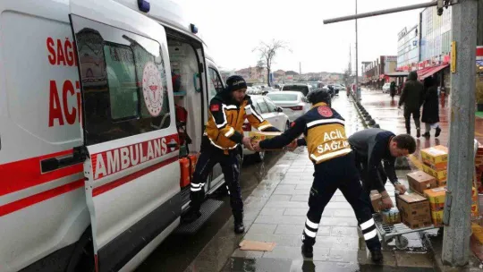 Sakarya'dan deprem bölgesine 160 kişilik sağlık ordusu