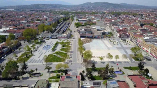 Sakarya'nın eski fotoğrafları, görenleri tarih yolculuğuna çıkarıyor