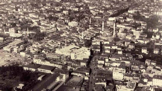 Sakarya'nın eski fotoğrafları, görenleri tarih yolculuğuna çıkarıyor