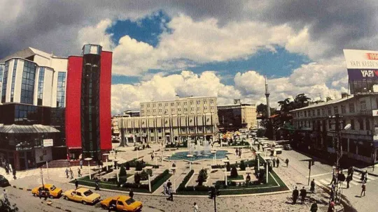 Sakarya'nın eski fotoğrafları, görenleri tarih yolculuğuna çıkarıyor