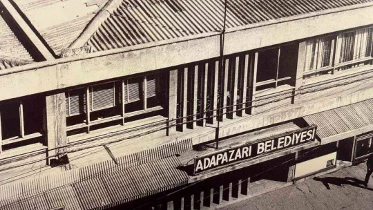 Sakarya'nın eski fotoğrafları, görenleri tarih yolculuğuna çıkarıyor