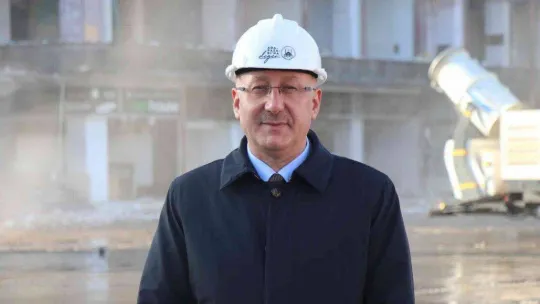 Sakarya'nın simgelerinden o yapı kentsel dönüşüm için yıkılıyor