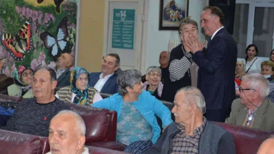 Salgın sonrası ilk konser huzurevi sakinlerine moral oldu