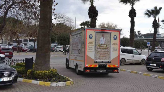 Salihli Belediyesi deprem bölgesine mobil ikram aracı gönderdi