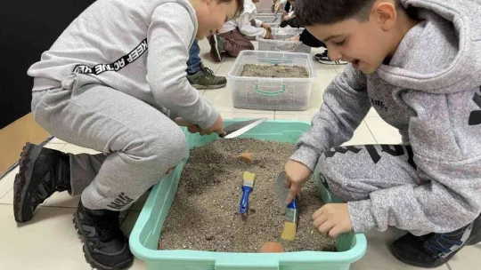 Salonda arkeolojik kazı