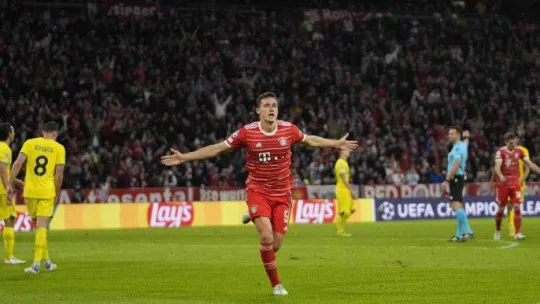 Şampiyonlar Ligi'nde 4 grup tamamlandı