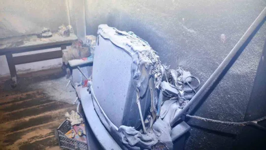 Samsun'da ev yangını: Mahsur kalan 8 kişi kurtarıldı