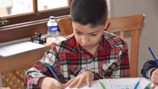 Sanatevi'nde Robotik Kodlama eğitimi başladı