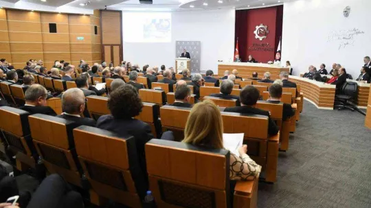 Sanayici 2023 için temkinli iyimserliği işaret ediyor