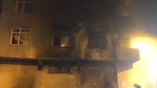 Sancaktepe'de 2 şahıs mobilya atölyesini böyle kundakladı