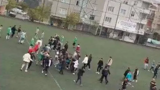 Sancaktepe'de maç bitti, kavga başladı