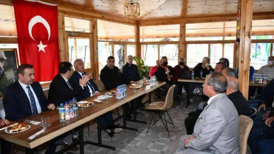 Saray'da halk toplantısı