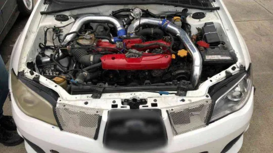 Sarp Sınır Kapısı'nda oto yedek parça kaçakçılarına operasyon