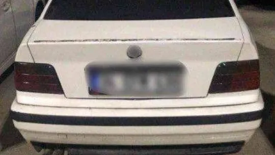 Sarp Sınır Kapısı'nda oto yedek parça kaçakçılarına operasyon