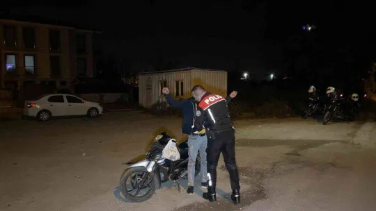 Şehrin dört bir yanındaki metruk binalara baskın