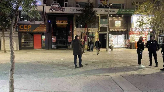 Şehrin göbeğinde şüpheli çanta paniği