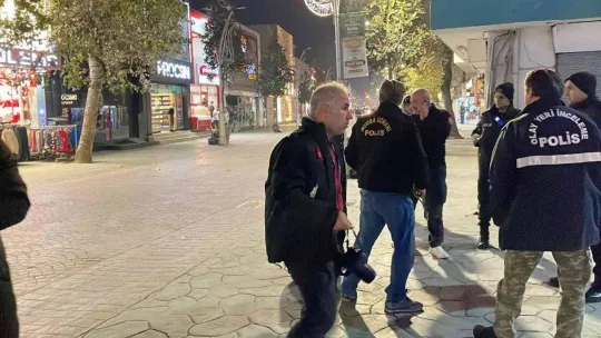 Şehrin göbeğinde şüpheli çanta paniği