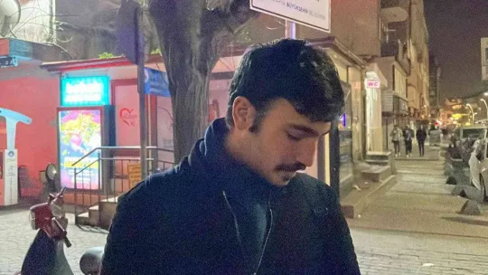 Şehrin göbeğinde şüpheli çanta paniği