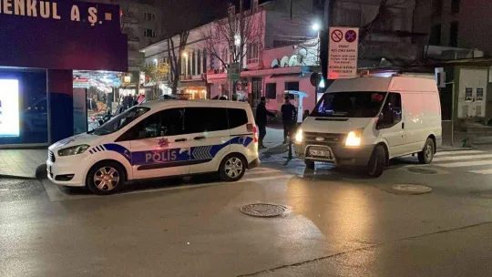 Şehrin göbeğinde şüpheli çanta paniği