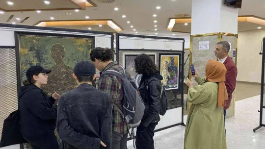 Sezai Karakoç'un şiirleri Beykoz'da 'İnci Dakikaları' sergisinde hayat buldu