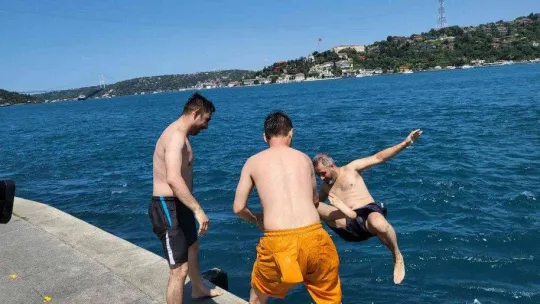 Sıcaktan bunalan İstanbullular soluğu sahillerde aldı