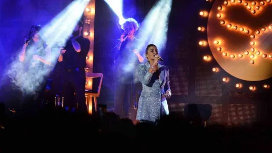 Sıla'dan Bursa'da keyifli konser